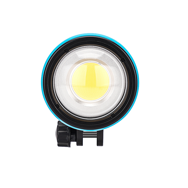 WEEFINE WF073 Solar Flare 1200 - Underwater Flashlight recensione e prezzo