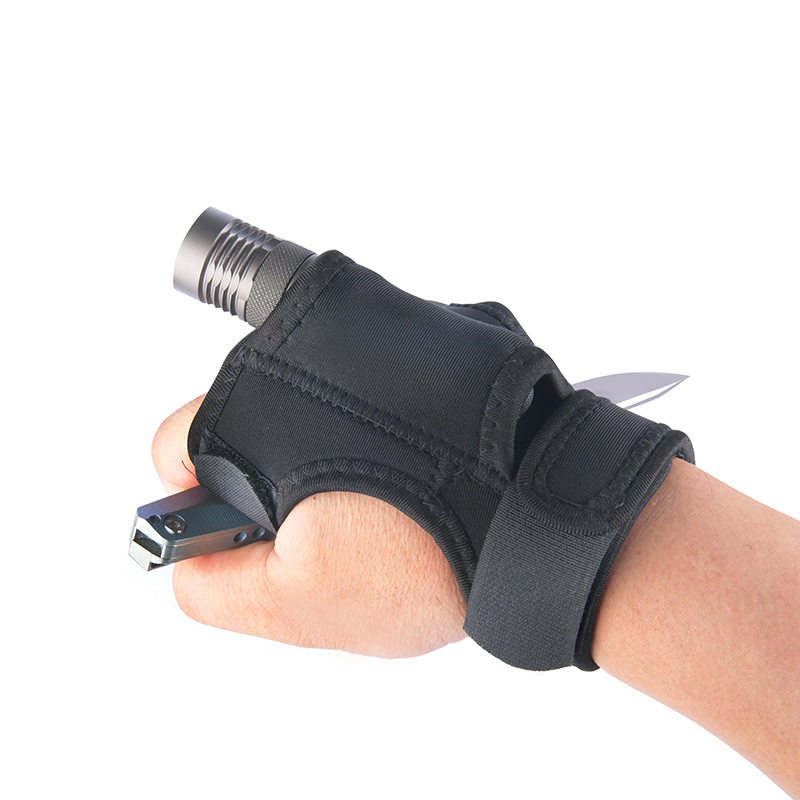 Guanti per supporto per torcia - Underwater Flashlight recensione e prezzo